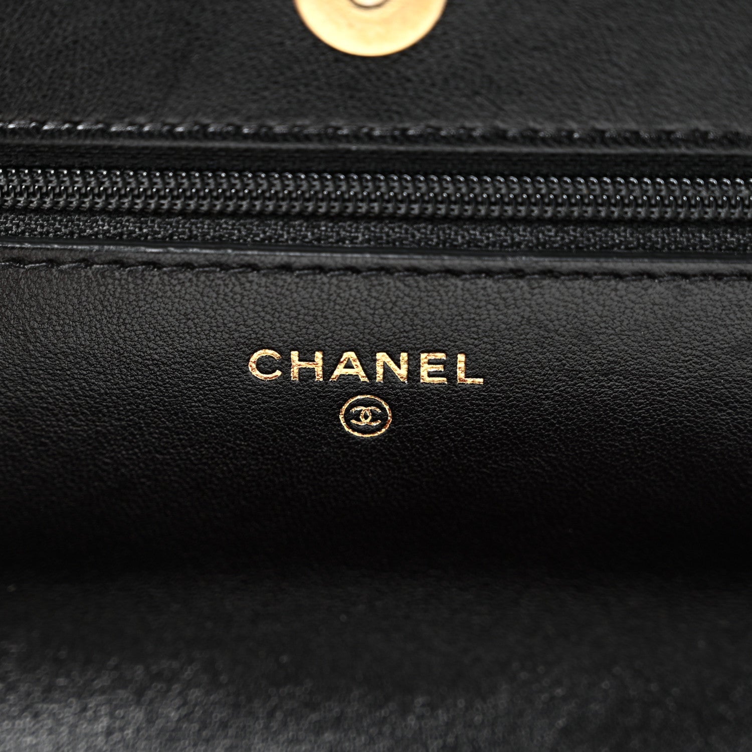 Lambskin Quilted Chanel 19 Wallet On Chain WOC Black