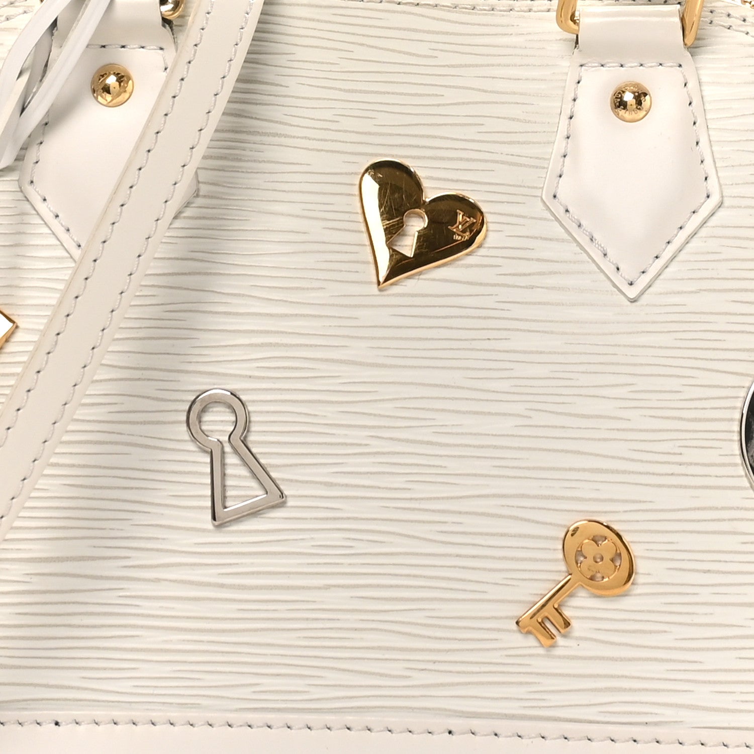 Epi Love Lock Alma BB White