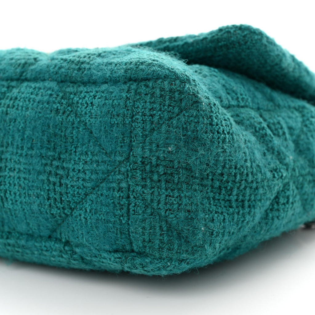 Tweed Quilted Large Chanel 19 Flap Green