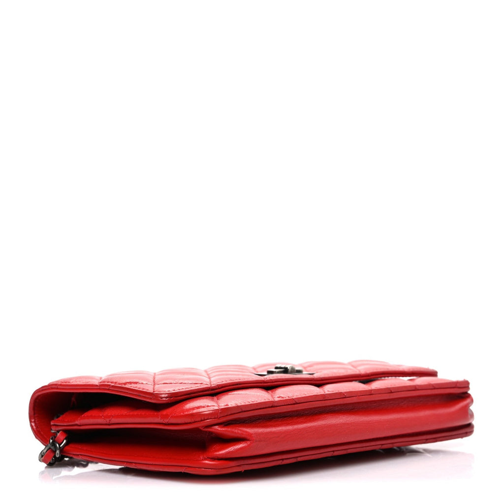 Glazed Calfskin Quilted Reissue Wallet On Chain WOC Red