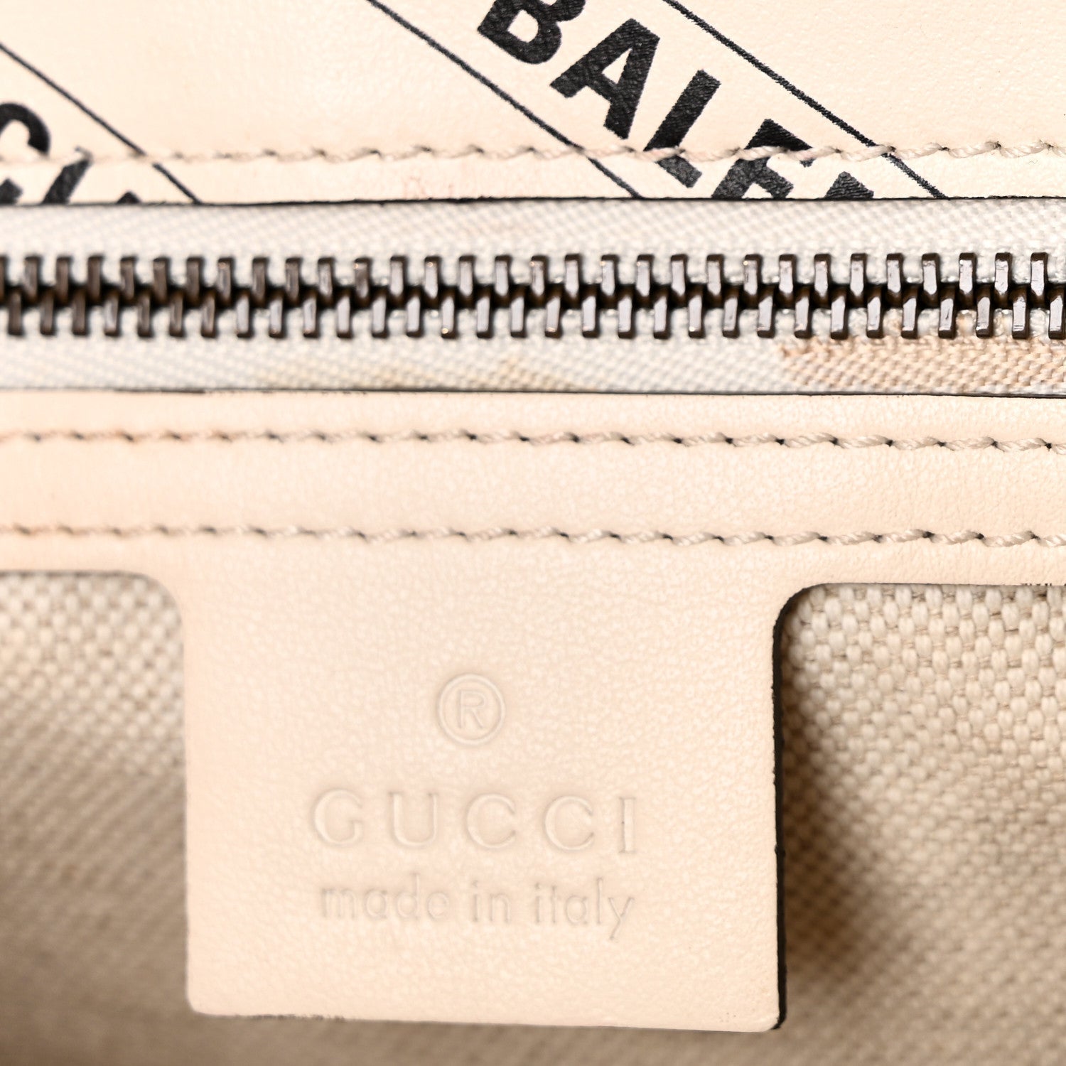X BALENCIAGA Calfskin Matelasse Logo Print Small GG Marmont Shoulder Bag White