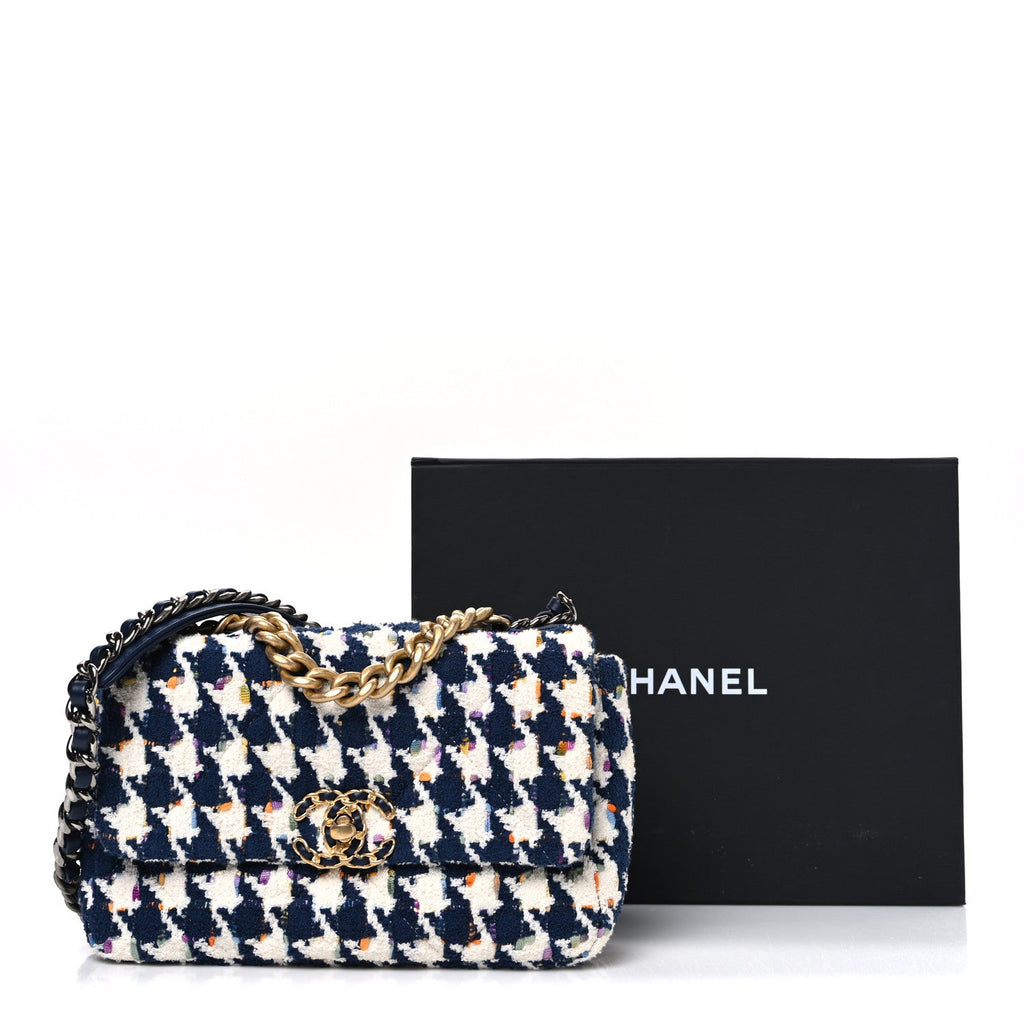 Tweed Quilted Medium Chanel 19 Flap Ecru Navy Blue Multicolor