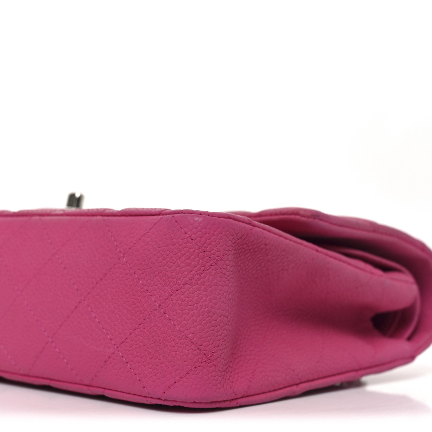 Iridescent Caviar Quilted Medium Double Flap Pink