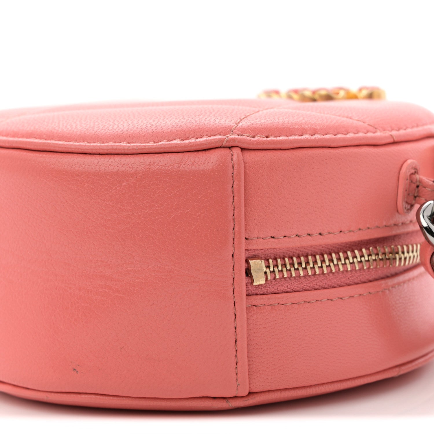 Lambskin Quilted Chanel 19 Round Clutch With Chain Pink