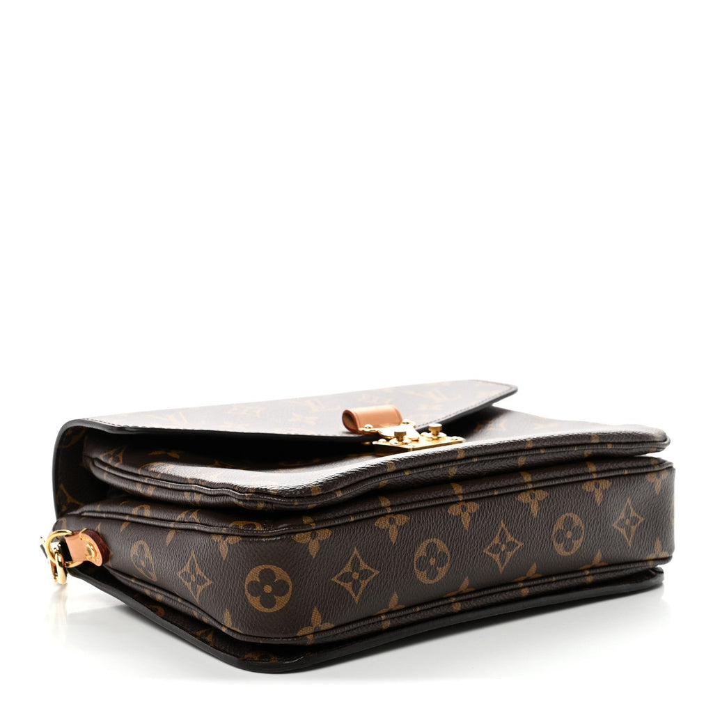 Monogram Pochette Metis