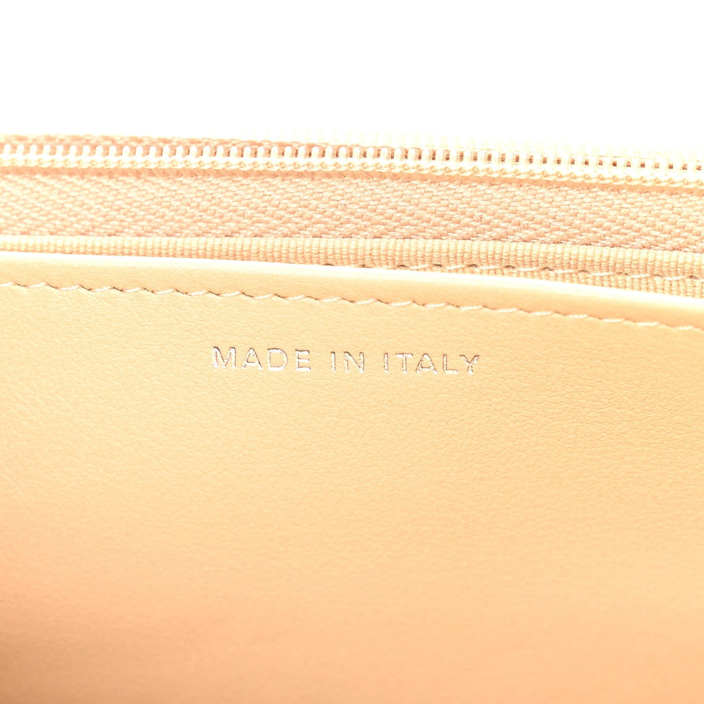 Caviar Quilted Wallet on Chain WOC Beige