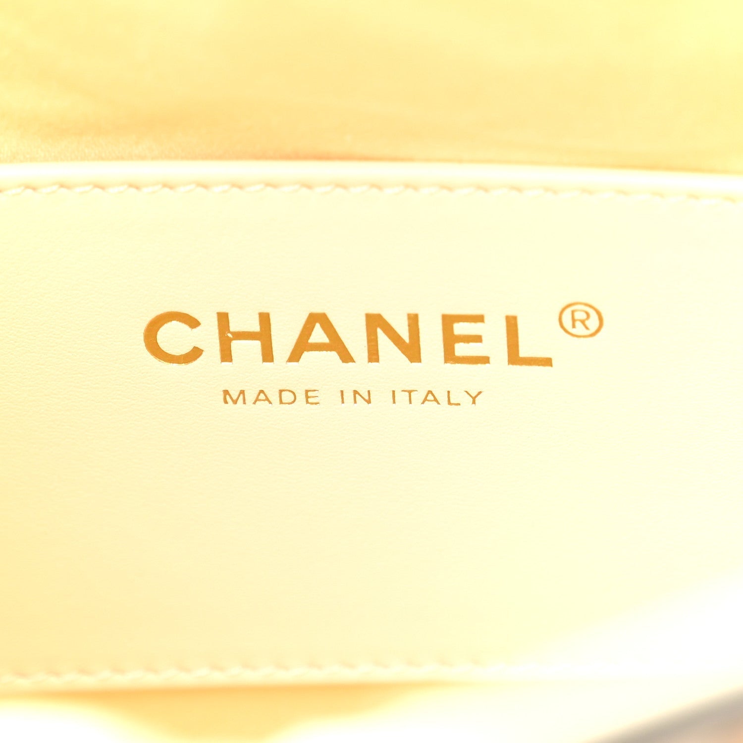 Braided Raffia Calfskin Quilted Small Chanel 25 Handbag White Black