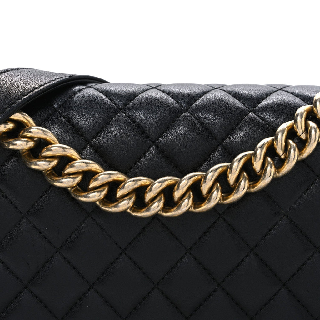 Lambskin Quilted Medium Boy Flap Black