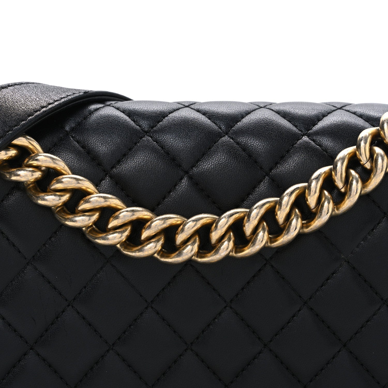 Lambskin Quilted Medium Boy Flap Black