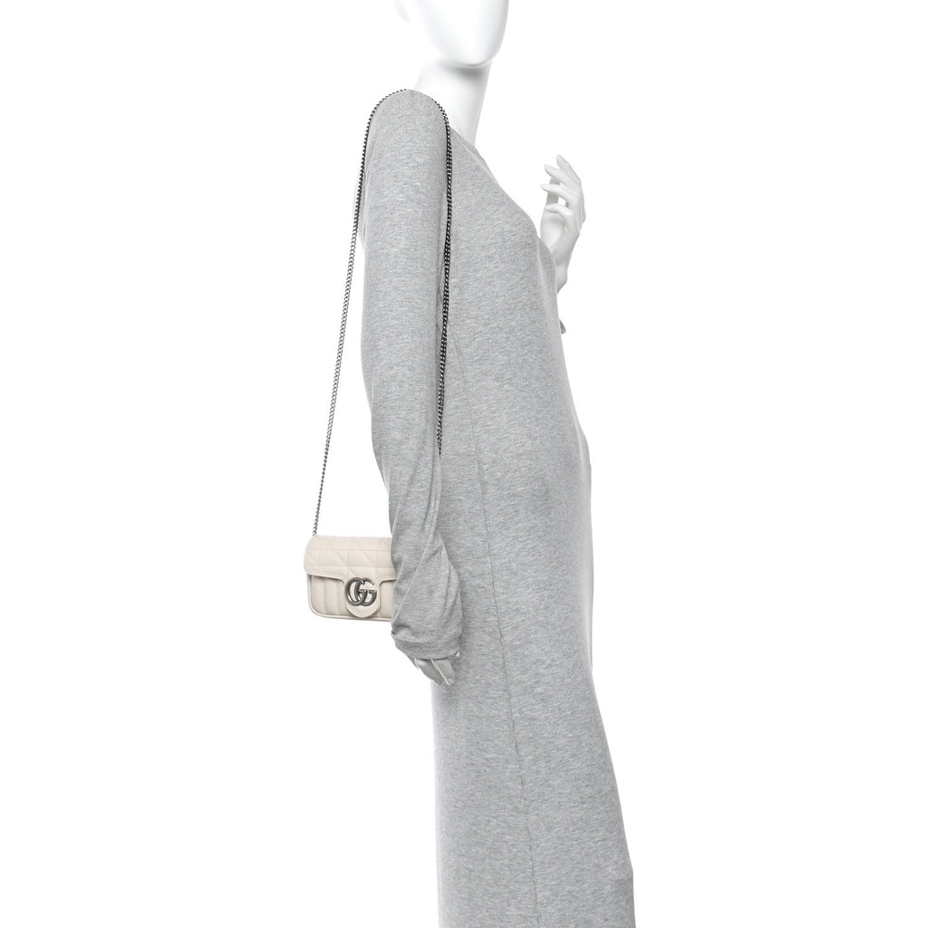 Calfskin Matelasse Aria Super Mini GG Marmont Shoulder Bag Mystic White