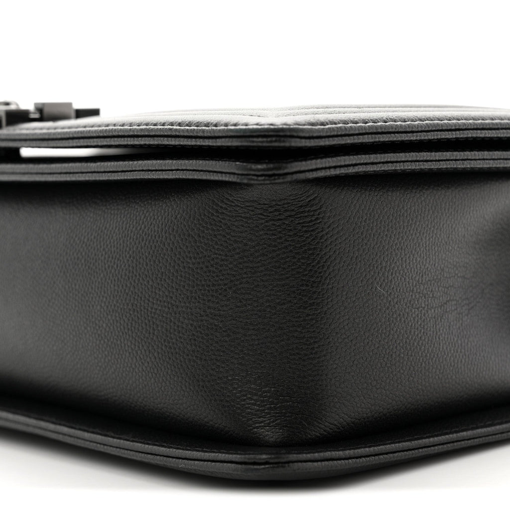 Caviar Quilted New Medium Boy Flap So Black