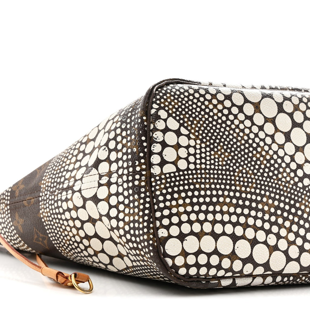 Monogram Kusama Waves Neverfull MM White