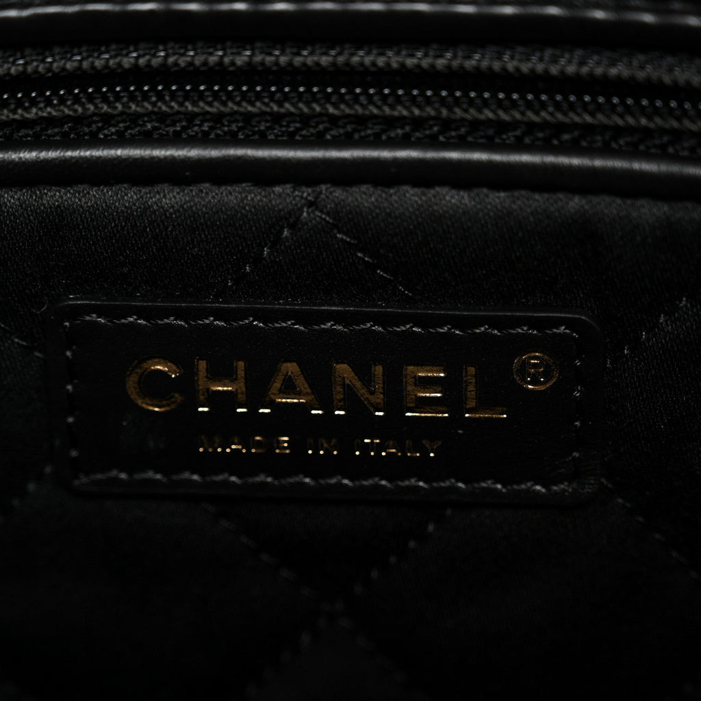 Shiny Calfskin Quilted Small Chanel 22 Black