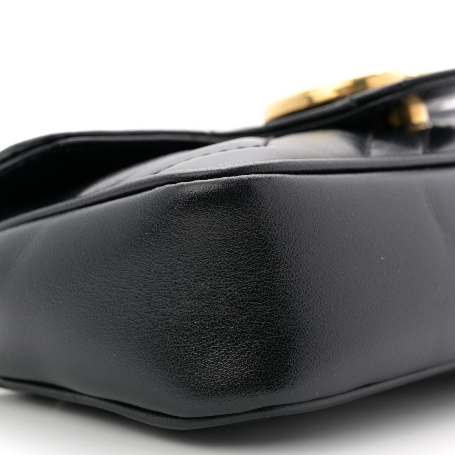 Calfskin Matelasse Super Mini GG Marmont Shoulder Bag Black