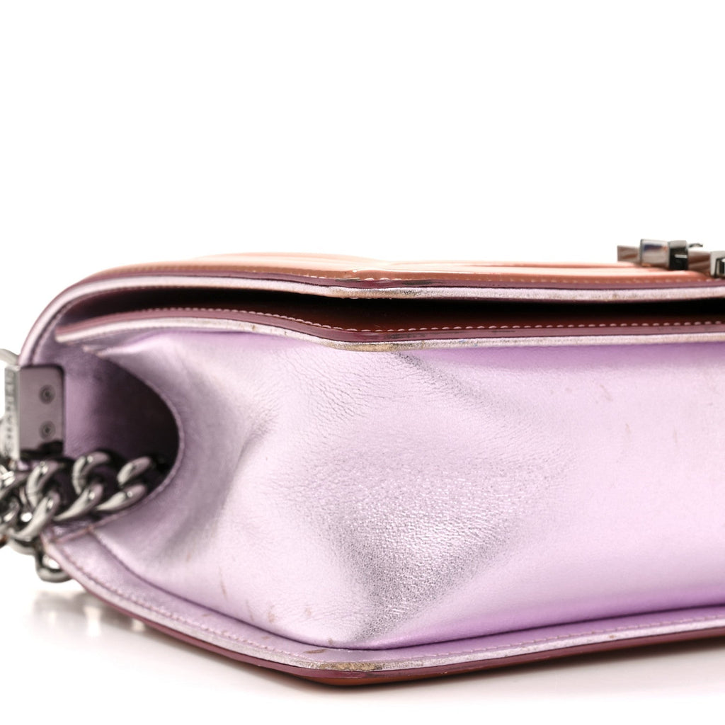Metallic Patent Calfskin Quilted Medium Boy Flap Light Pink