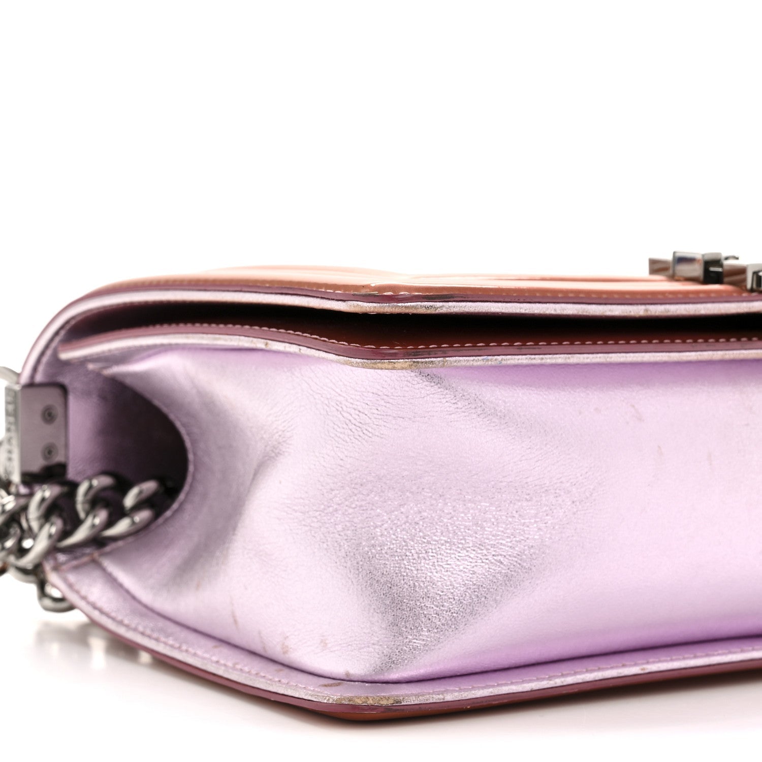 Metallic Patent Calfskin Quilted Medium Boy Flap Light Pink