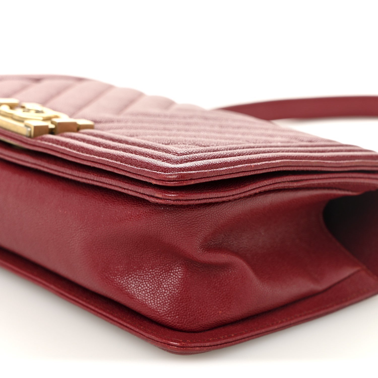 Caviar Chevron Quilted Medium Boy Flap Dark Red