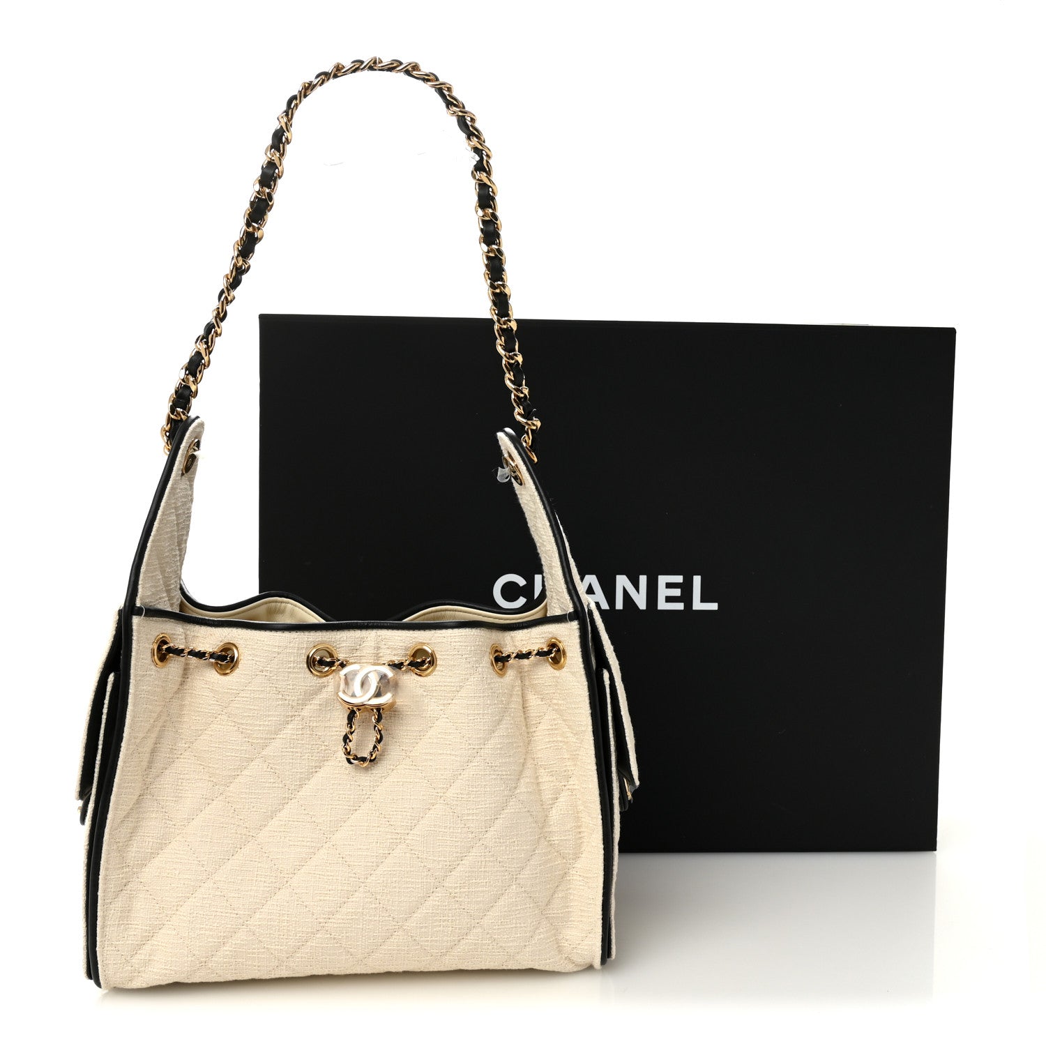 Braided Raffia Calfskin Quilted Small Chanel 25 Handbag White Black