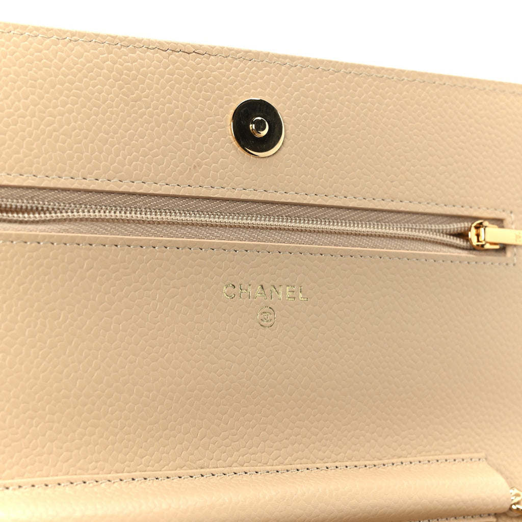 Caviar Quilted Wallet on Chain WOC Beige