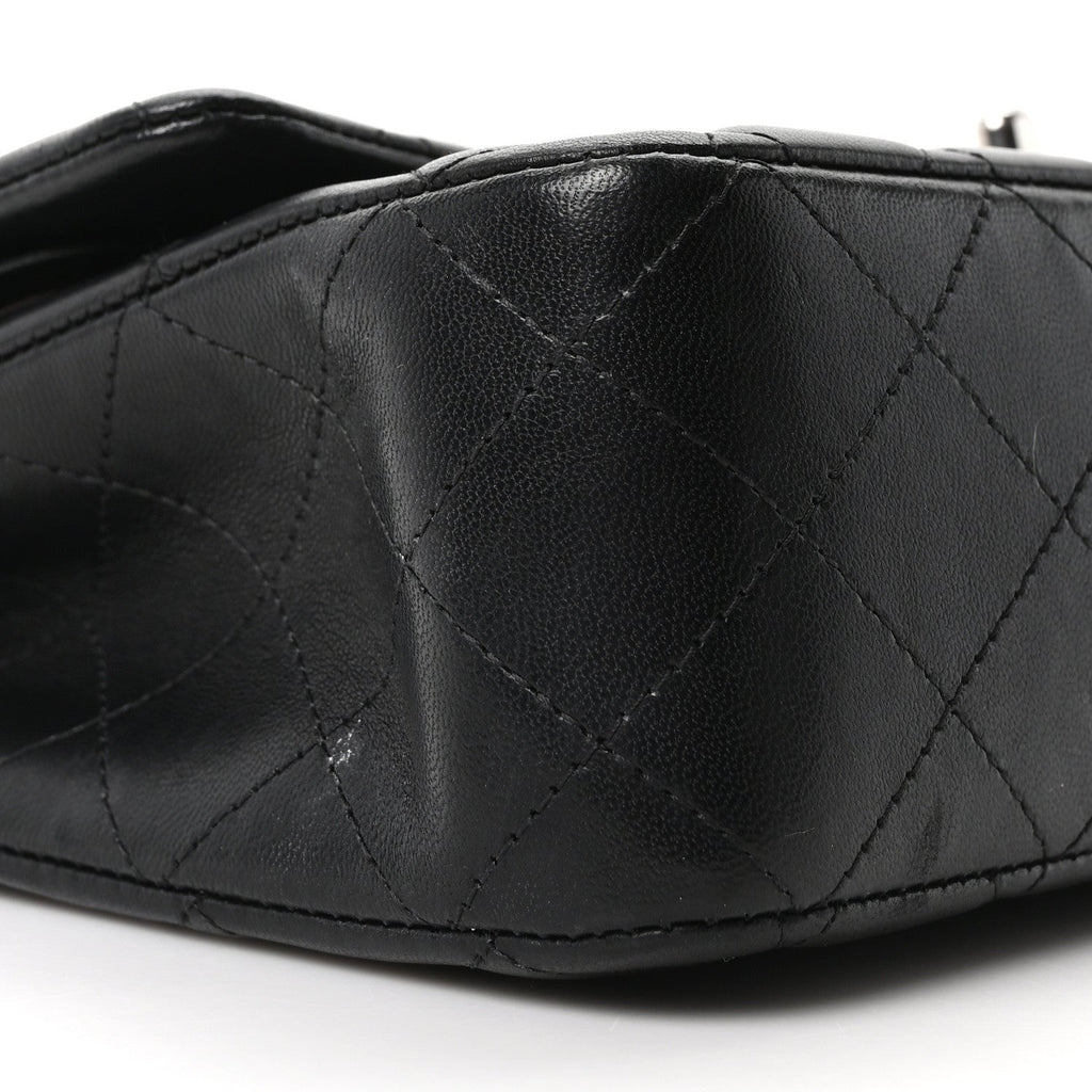 Lambskin Quilted Medium Double Flap Black