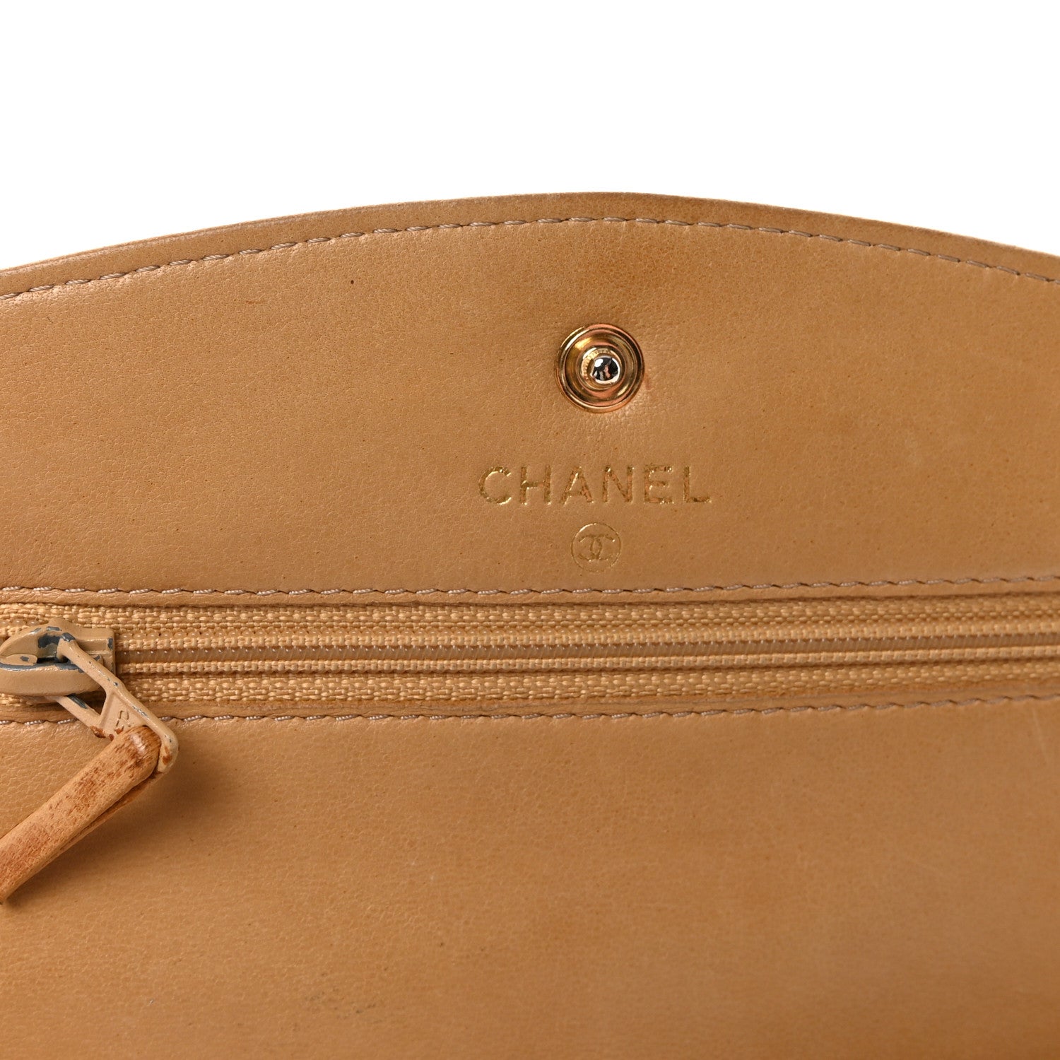 Caviar Timeless CC Wallet on Chain WOC Beige