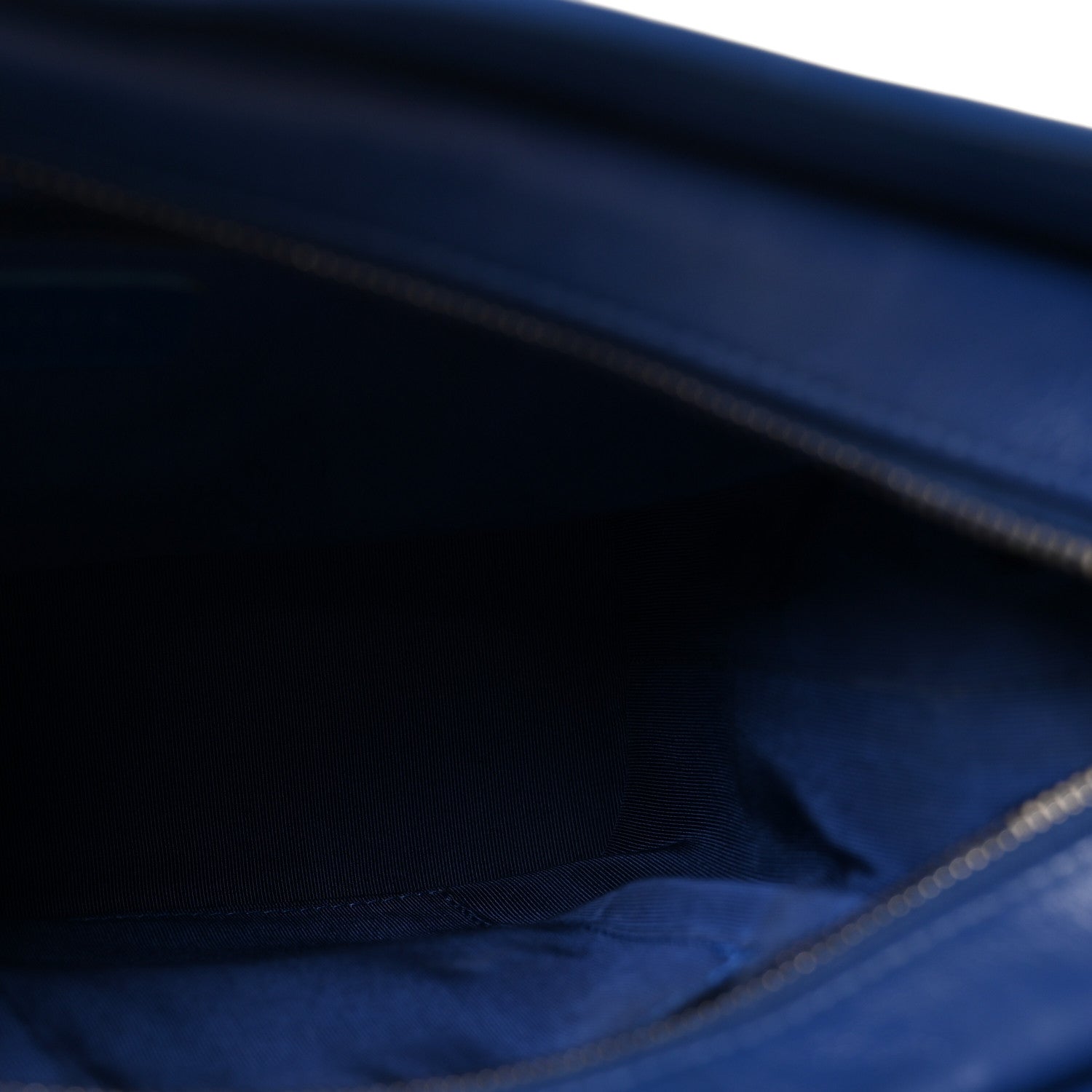 Aged Calfskin Quilted Medium Gabrielle Hobo Blue