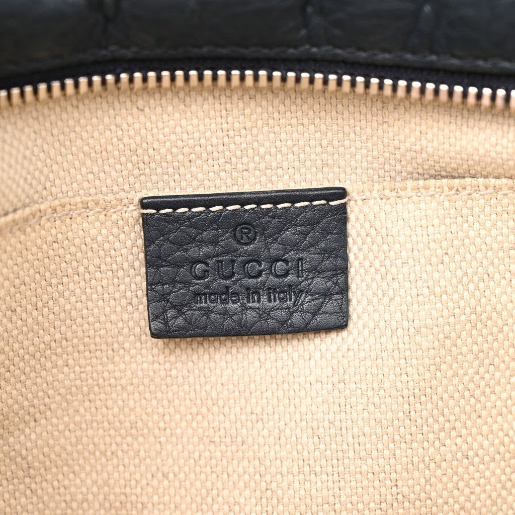 Pebbled Calfskin Small Soho Disco Bag Blue