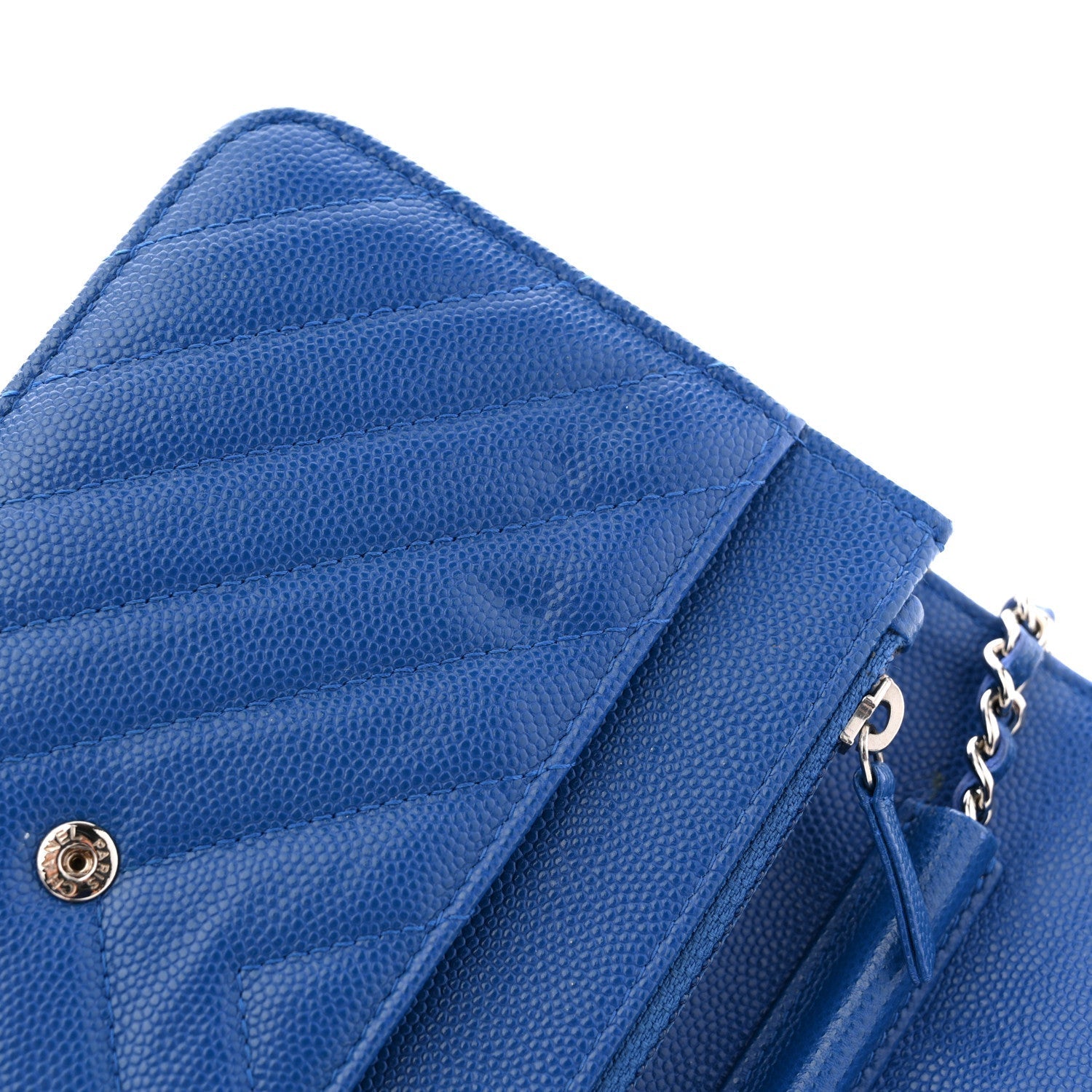 Caviar Chevron Quilted Wallet On Chain WOC Blue