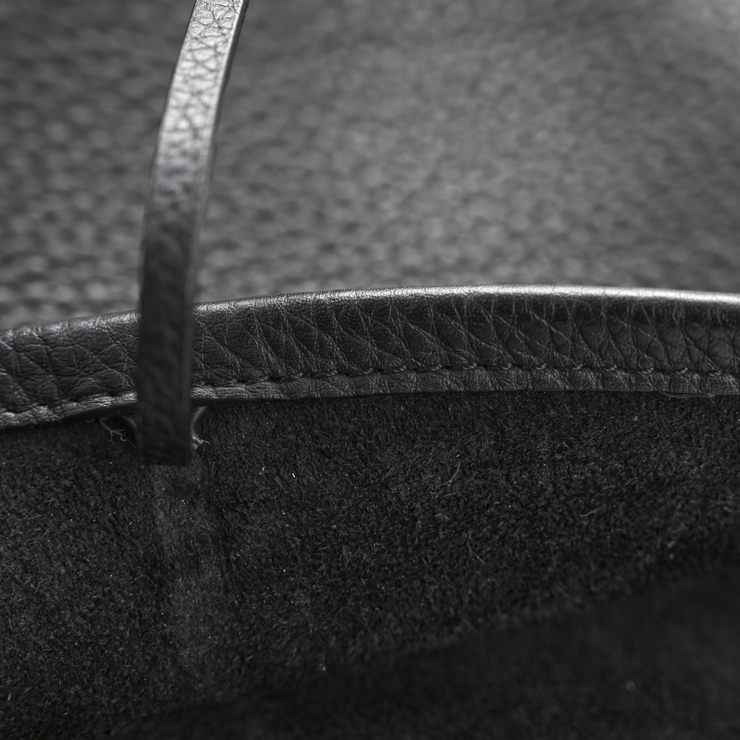 Grained Calfskin Medium N/S Park Tote Black