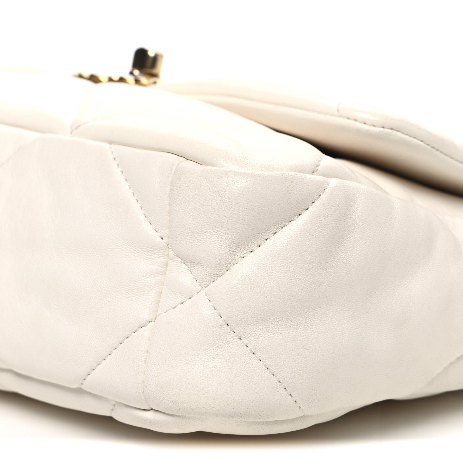 Goatskin Quilted Medium Chanel 19 Flap White