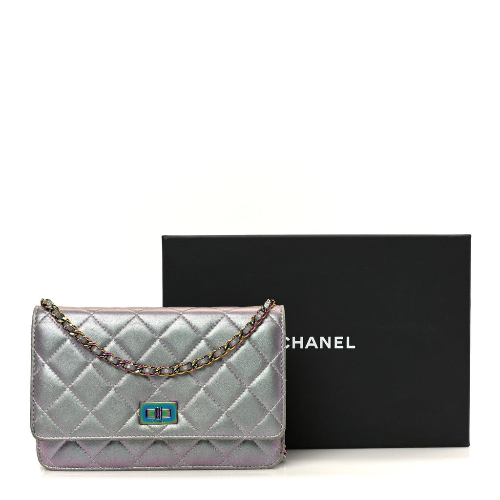 Iridescent Lambskin Quilted Reissue Wallet On Chain WOC Light Purple