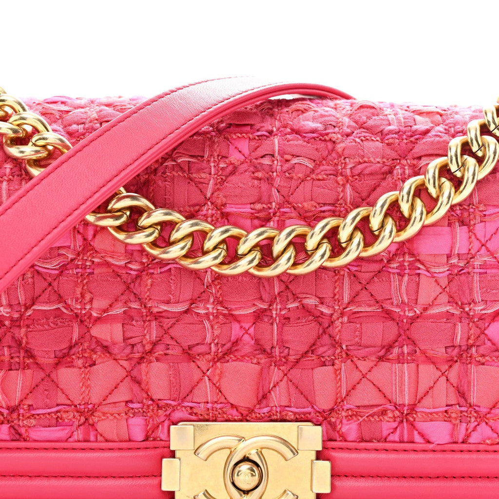 Lambskin Tweed Medium Boy Flap Fuchsia
