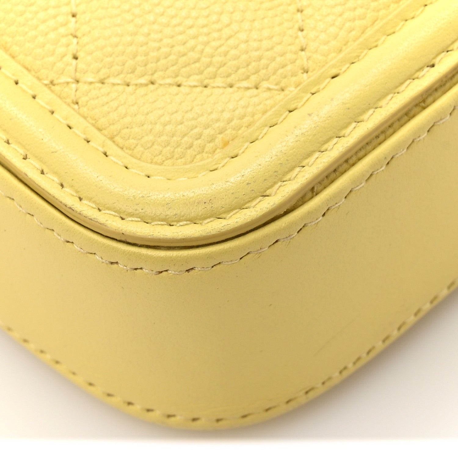 Caviar Quilted CC Filigree Clutch With Chain Yellow