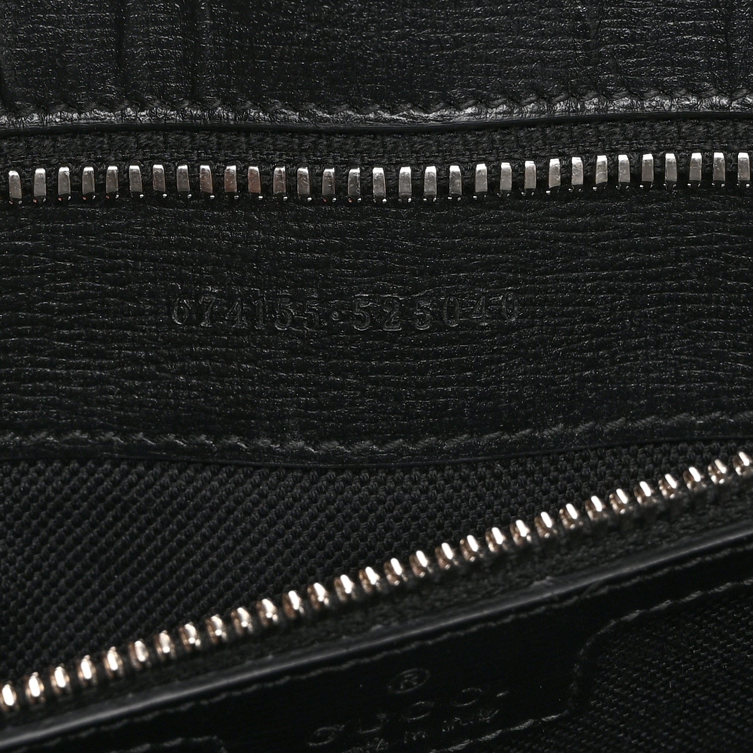 GG Supreme Monogram Azalea Calfskin Medium Retro Interlocking G Vertical Tote Bag Black