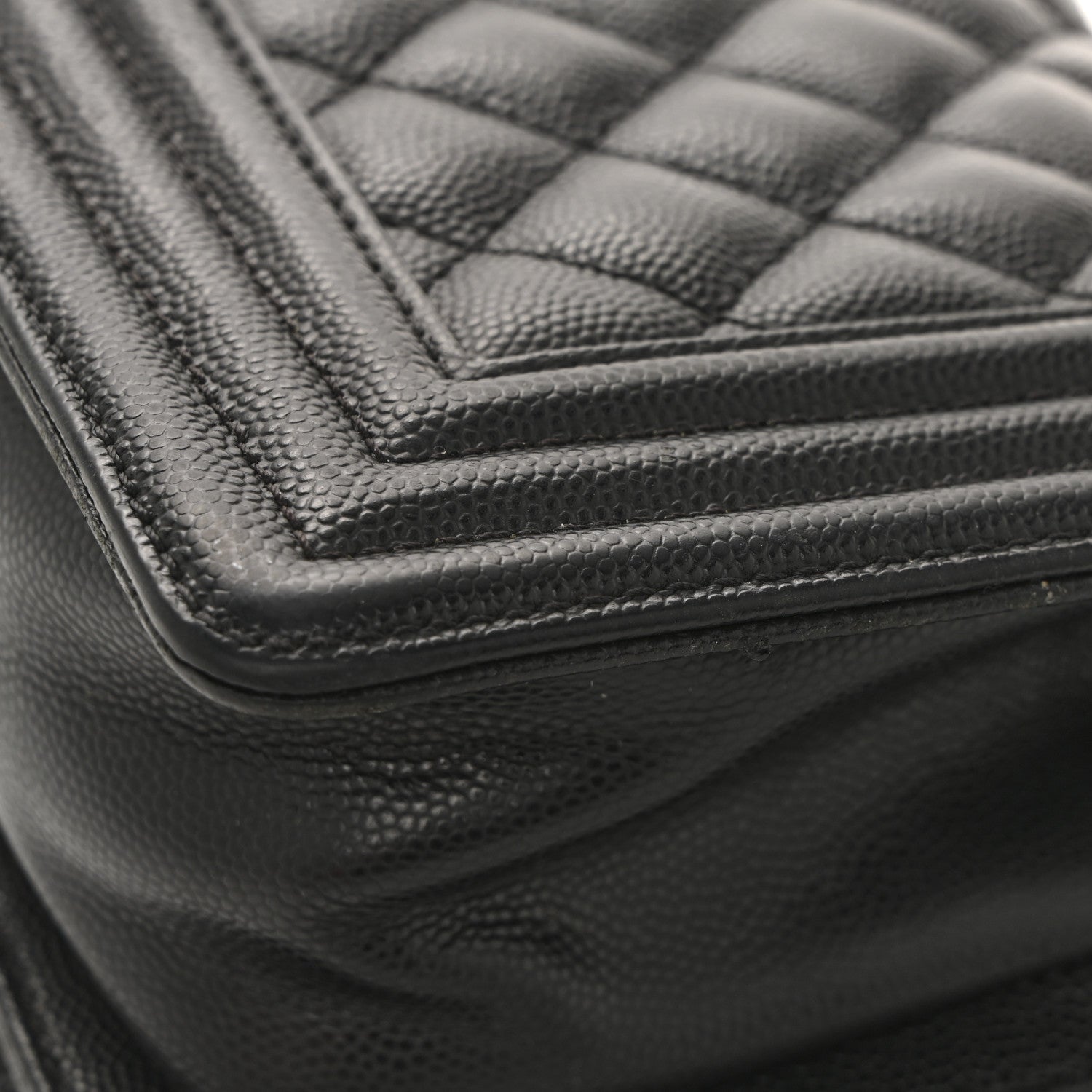 Caviar Quilted Small Boy Flap Black