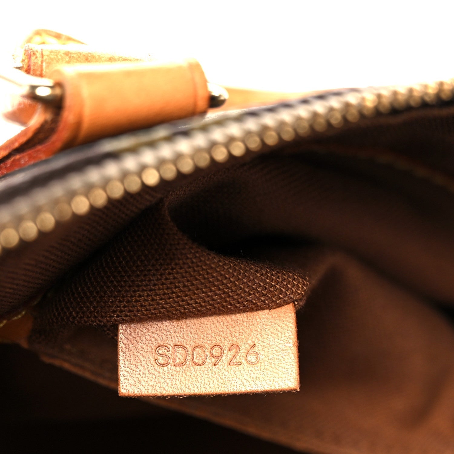 Monogram Alma PM