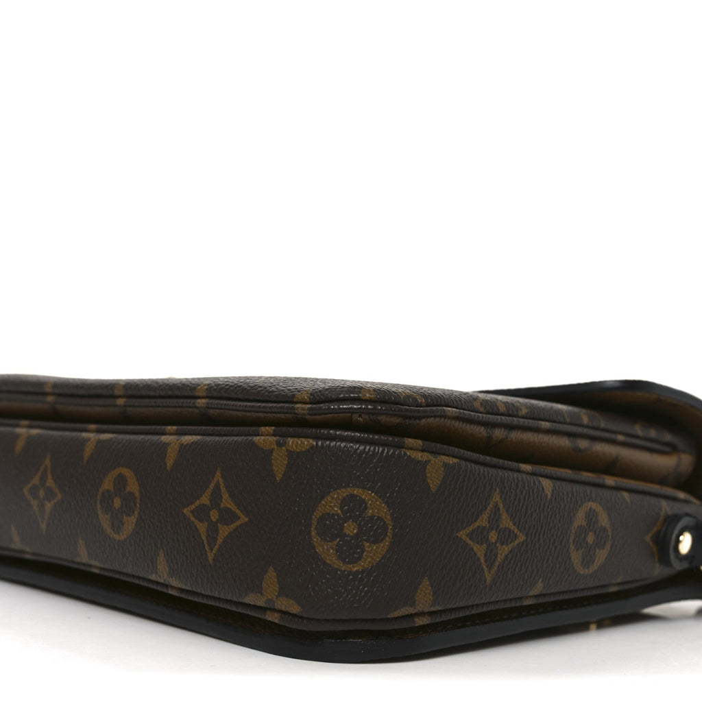 Reverse Monogram Pochette Metis