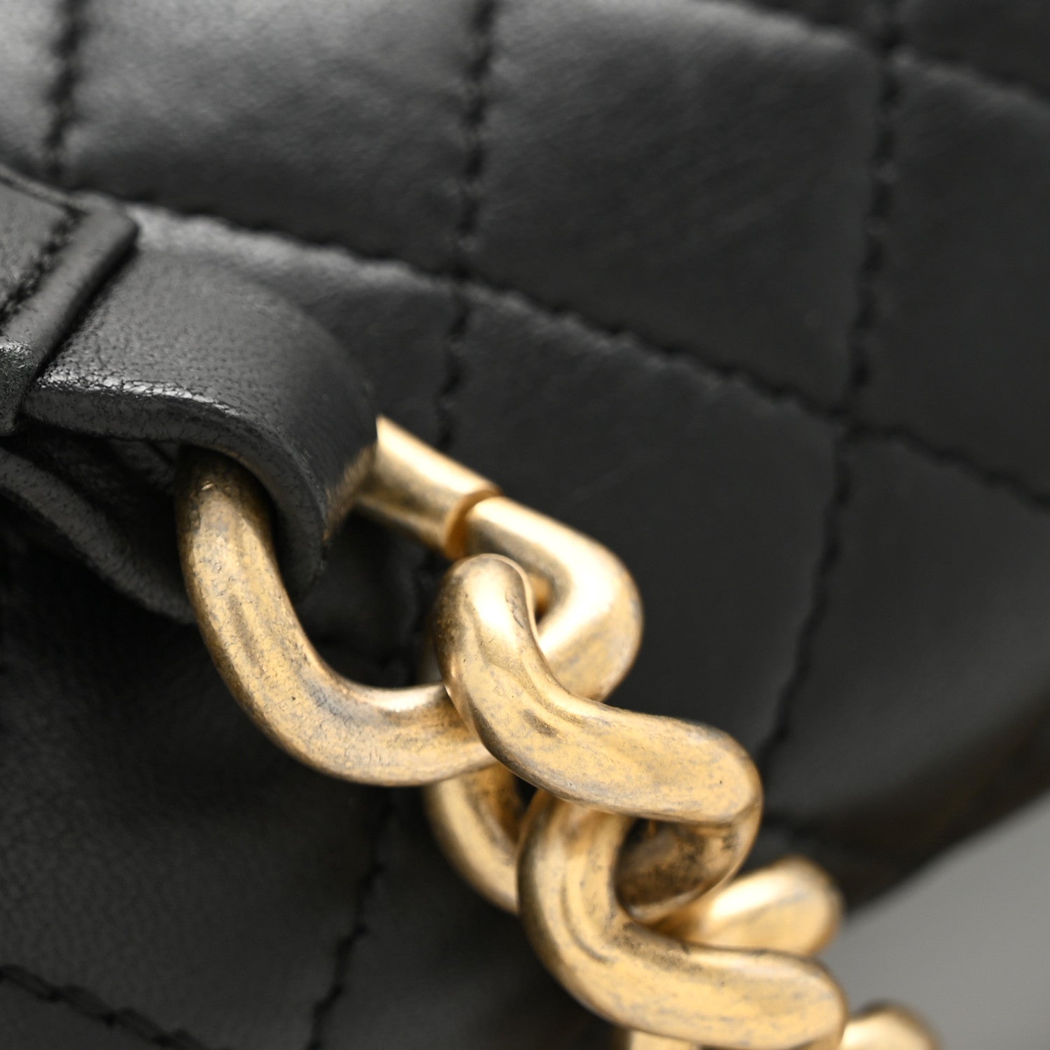 Lambskin Quilted New Medium Boy Flap Black