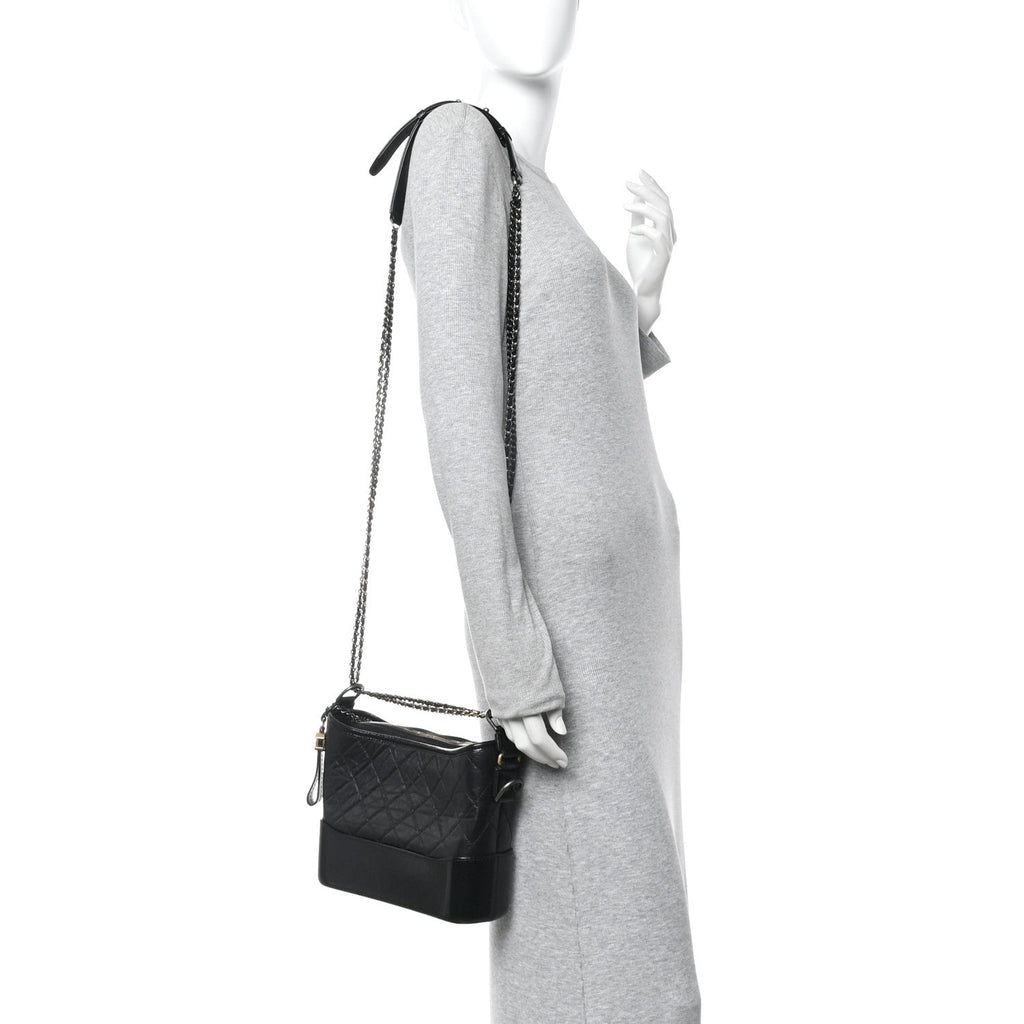 Aged Calfskin Quilted New Medium Gabrielle Hobo Black