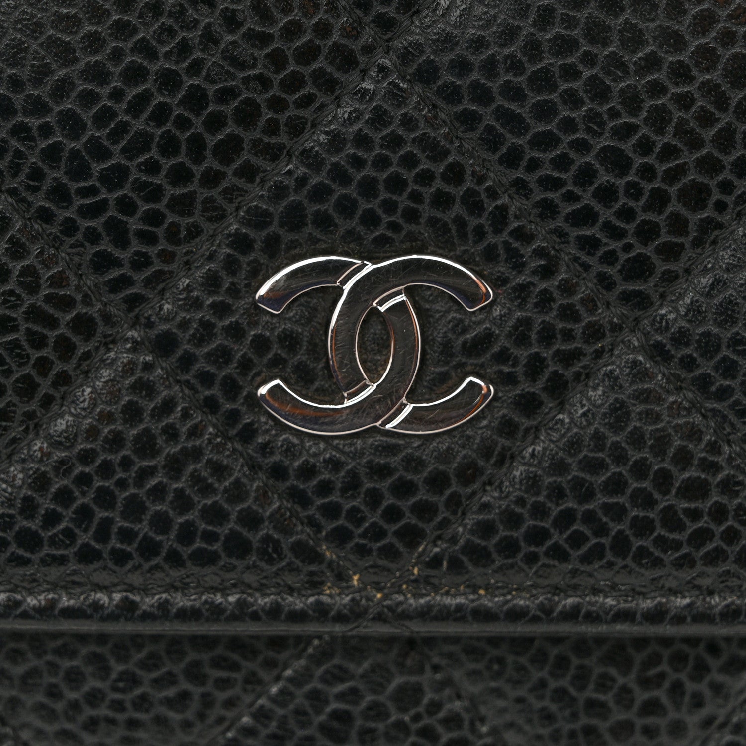 Caviar Quilted Wallet On Chain WOC Black