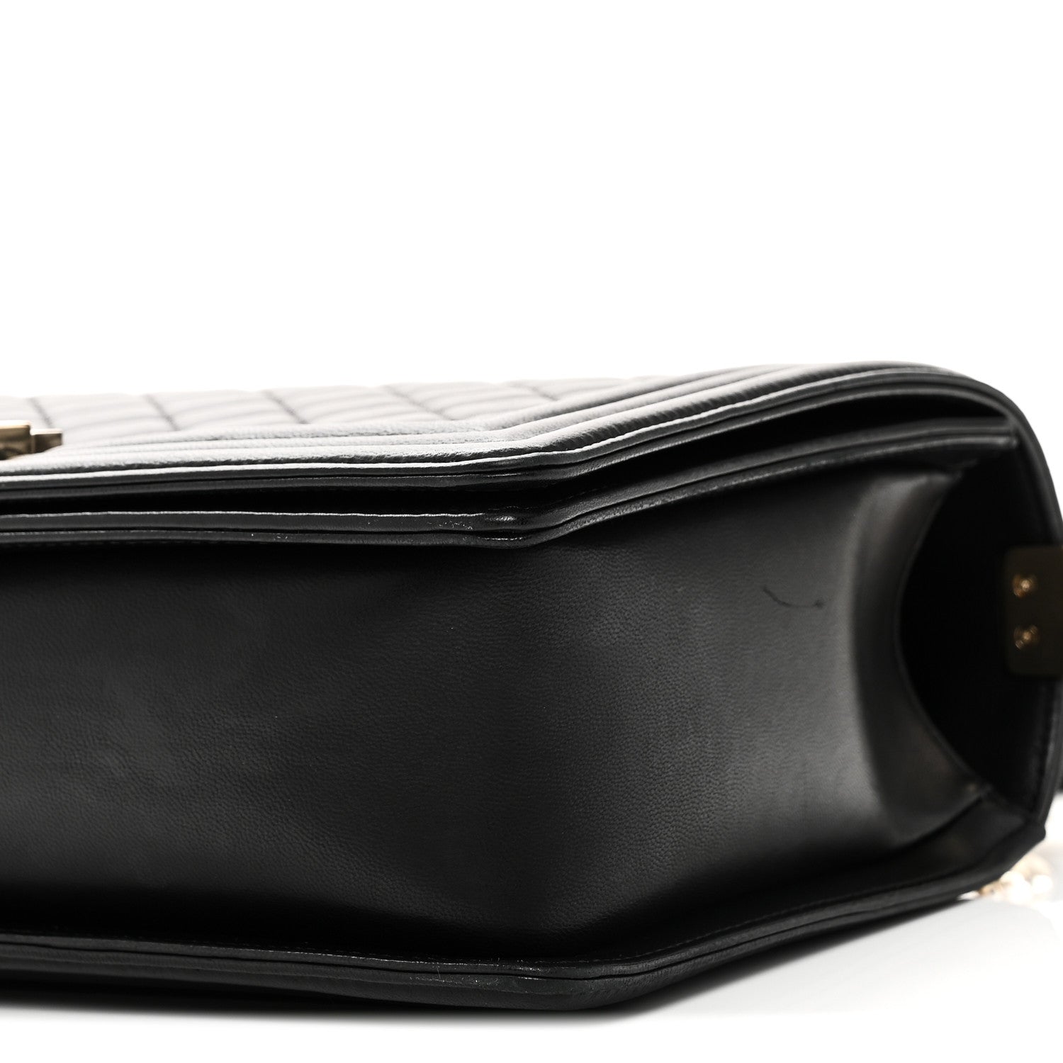 Lambskin Quilted New Medium Boy Flap Black