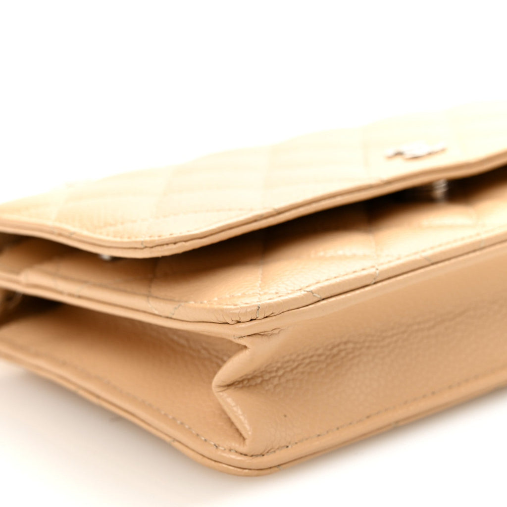 Caviar Quilted Wallet on Chain WOC Beige