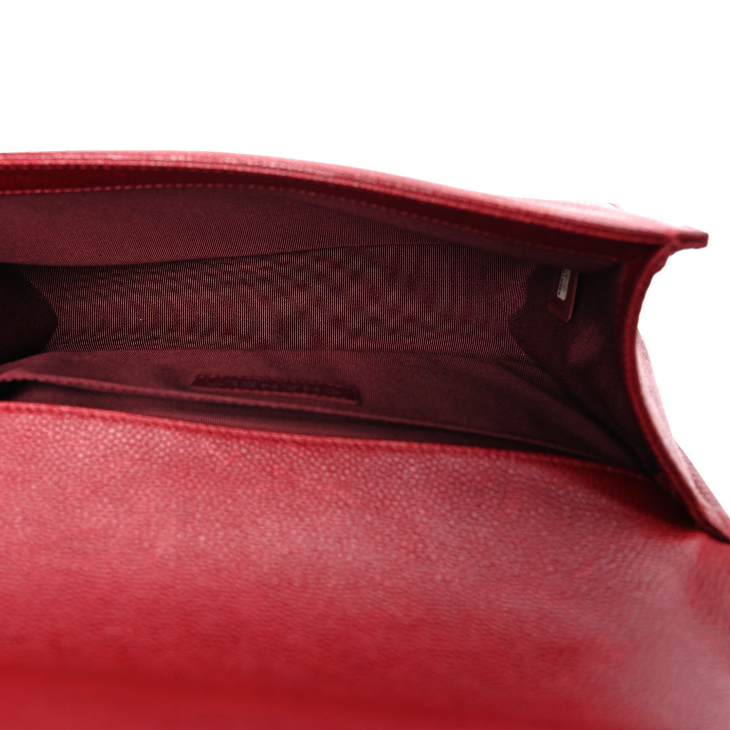 Caviar Quilted Medium Boy Flap Red