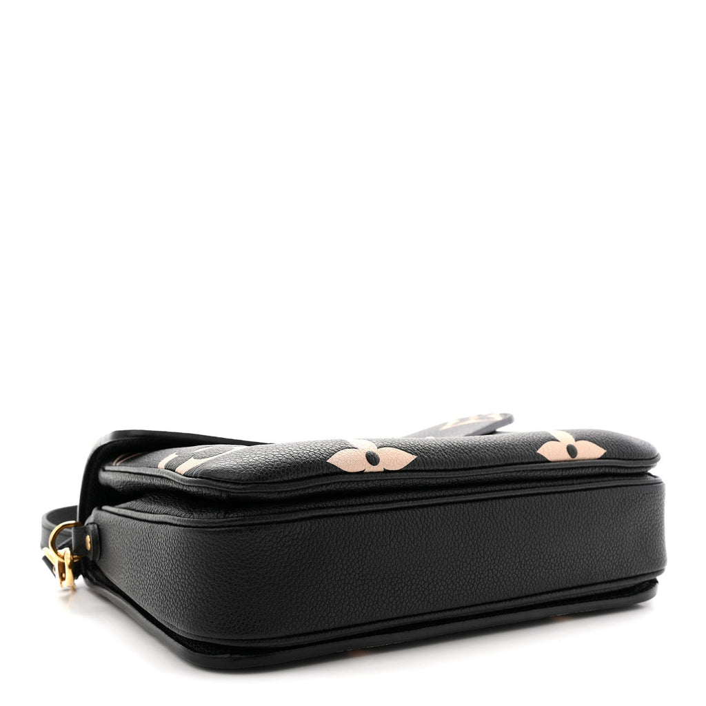 Empreinte Monogram Giant Pochette Metis Black Beige