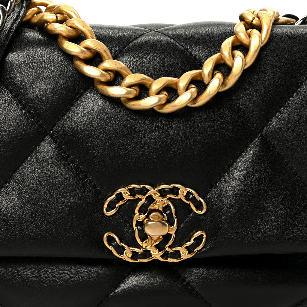 Lambskin Quilted Medium Chanel 19 Flap Black