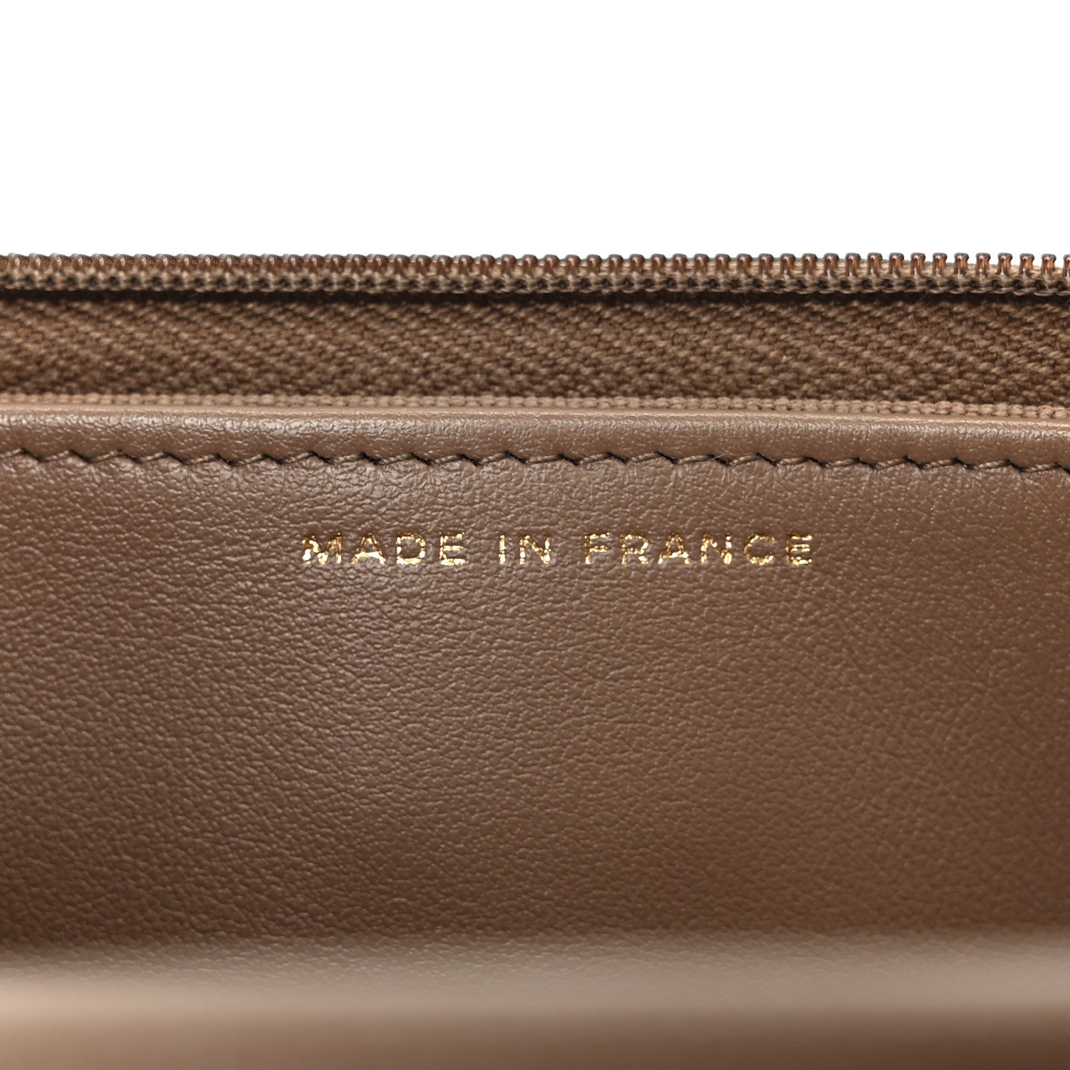 Caviar Quilted CC Turnlock Wallet On Chain WOC Brown