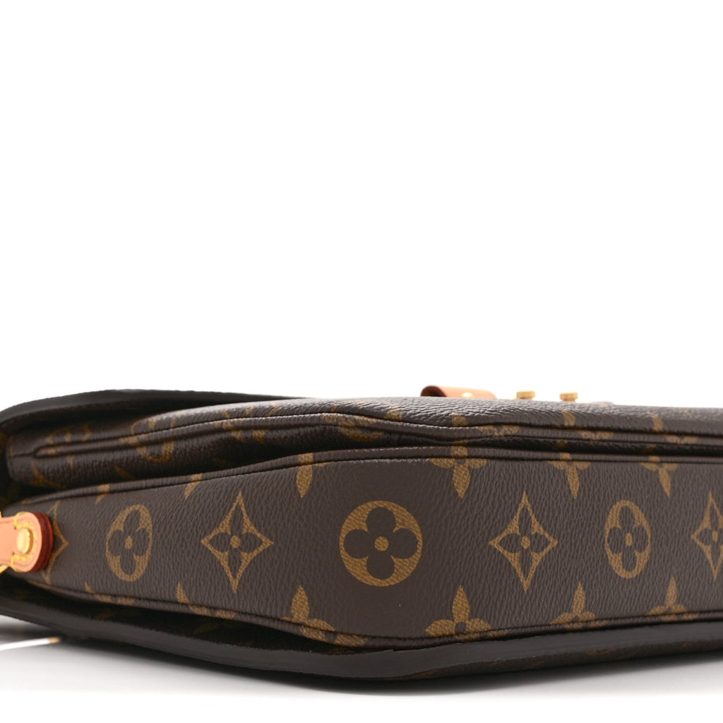 Monogram Pochette Metis