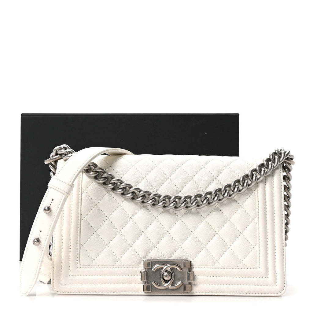 Caviar Quilted Medium Boy Flap White