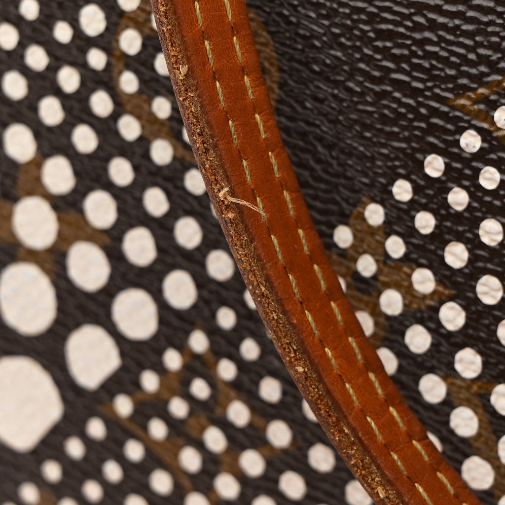 Monogram Kusama Waves Neverfull MM White