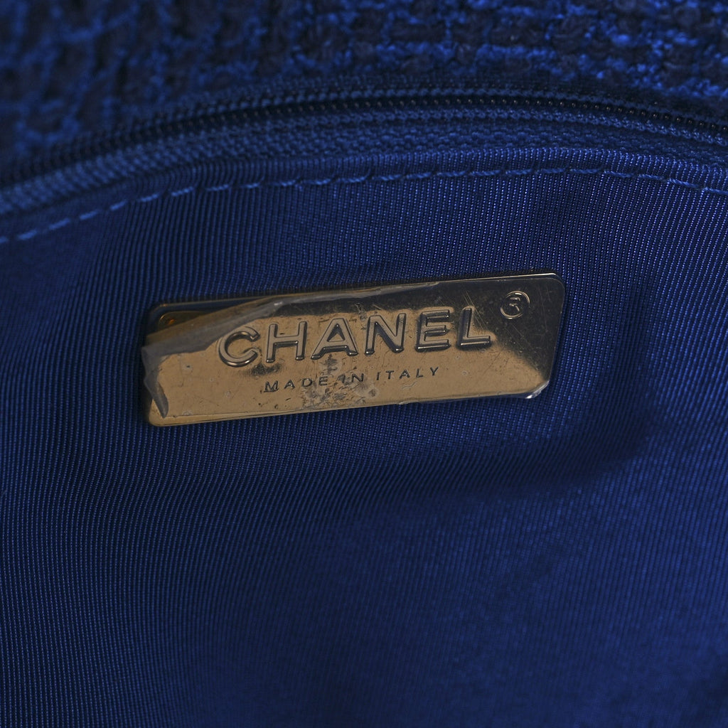Tweed Quilted Large Chanel 19 Flap Blue